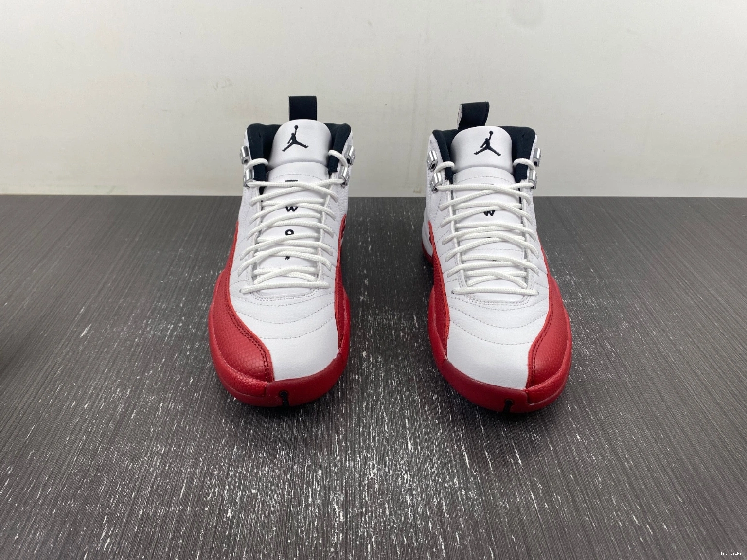 CT8013-116 Cherry Air 12 Jordan 0412